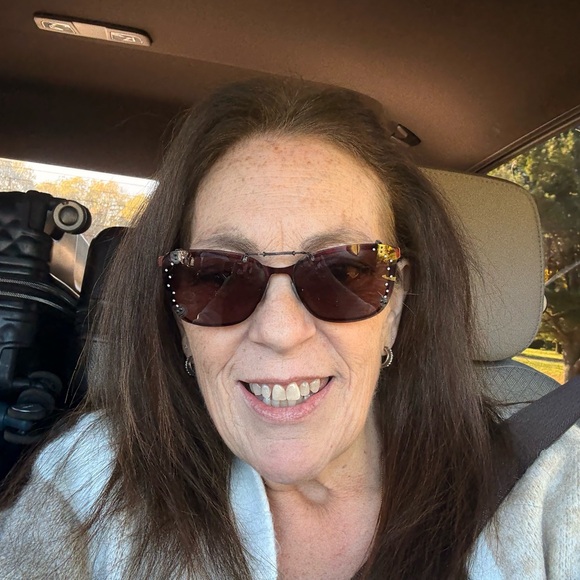 Meet your Posher, Jacqueline - Picture 10 of 15